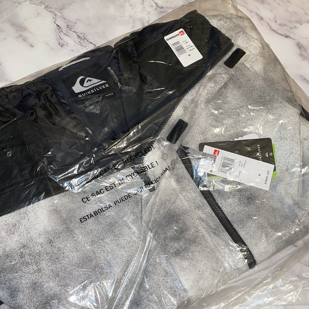 🔥 Quiksilver Mission Printed Block NWT - Picture 8 of 9